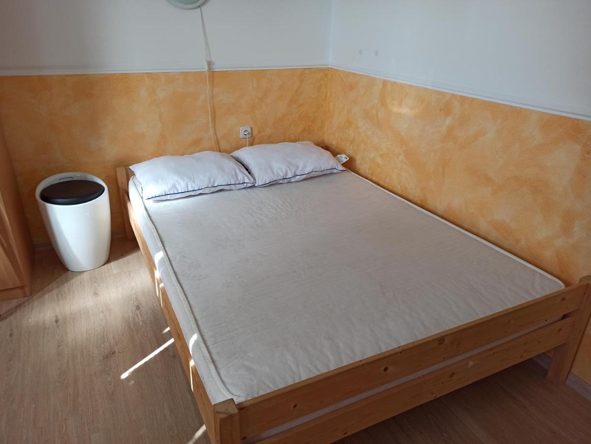 Aniko Apartmanhaz Balatonföldvár 外观 照片