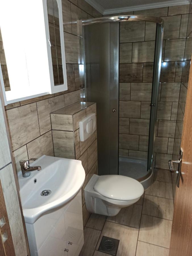 Aniko Apartmanhaz Balatonföldvár 外观 照片