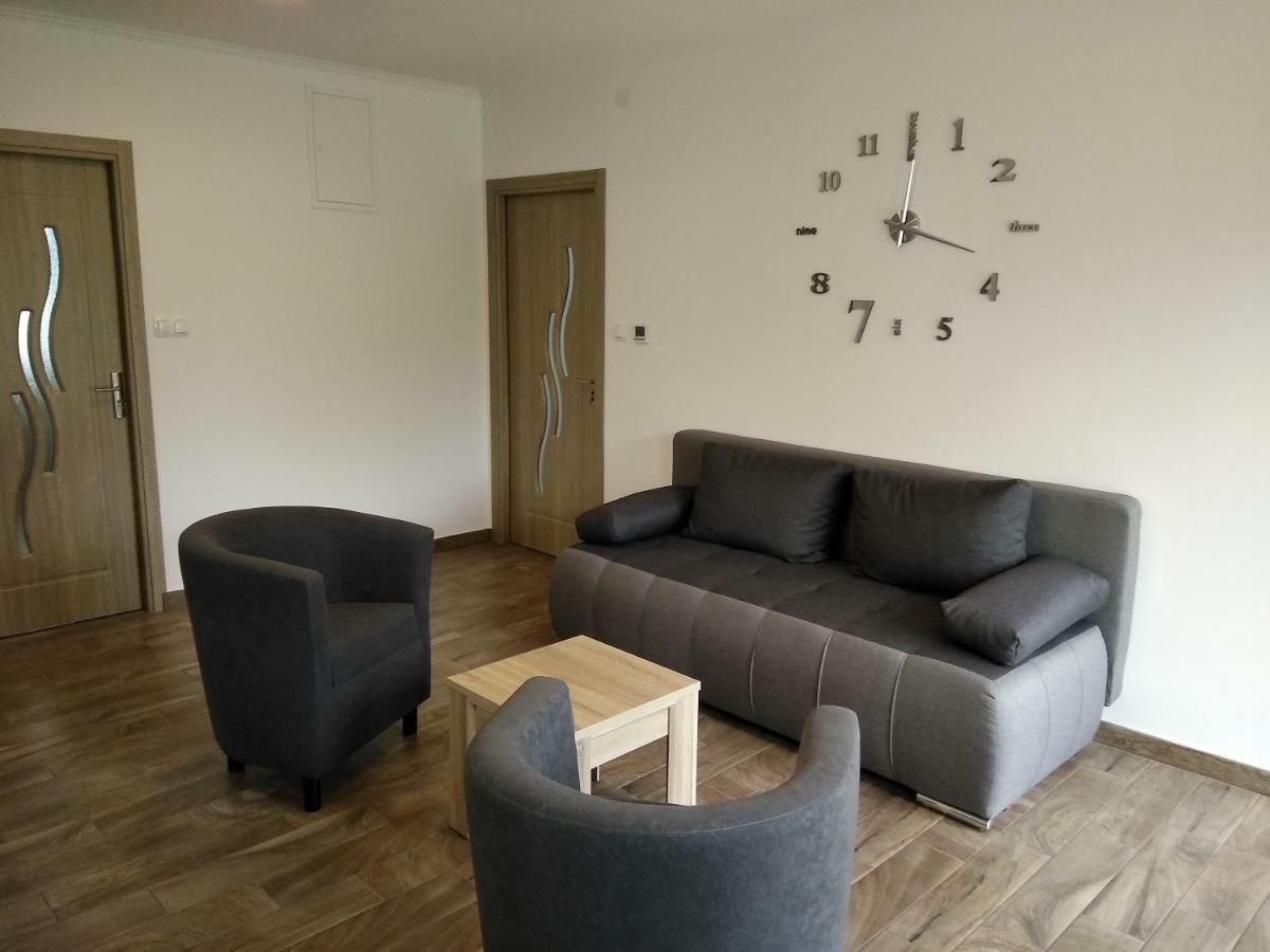 Aniko Apartmanhaz Balatonföldvár 外观 照片