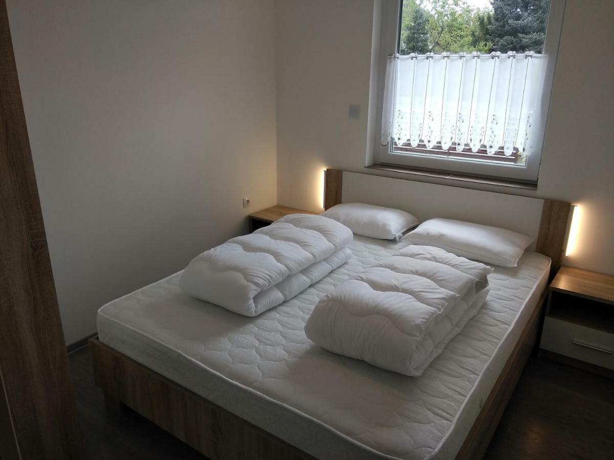 Aniko Apartmanhaz Balatonföldvár 外观 照片